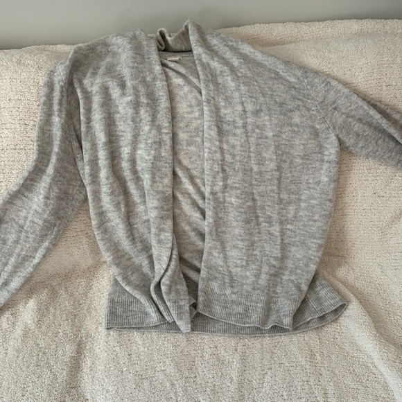 H&M Soft Cardigan - Picture 4 of 4